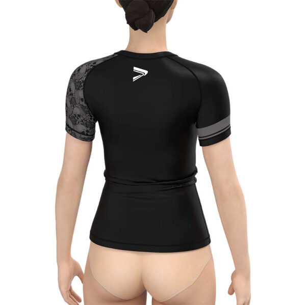 GREY TATTOO RASH GUARD